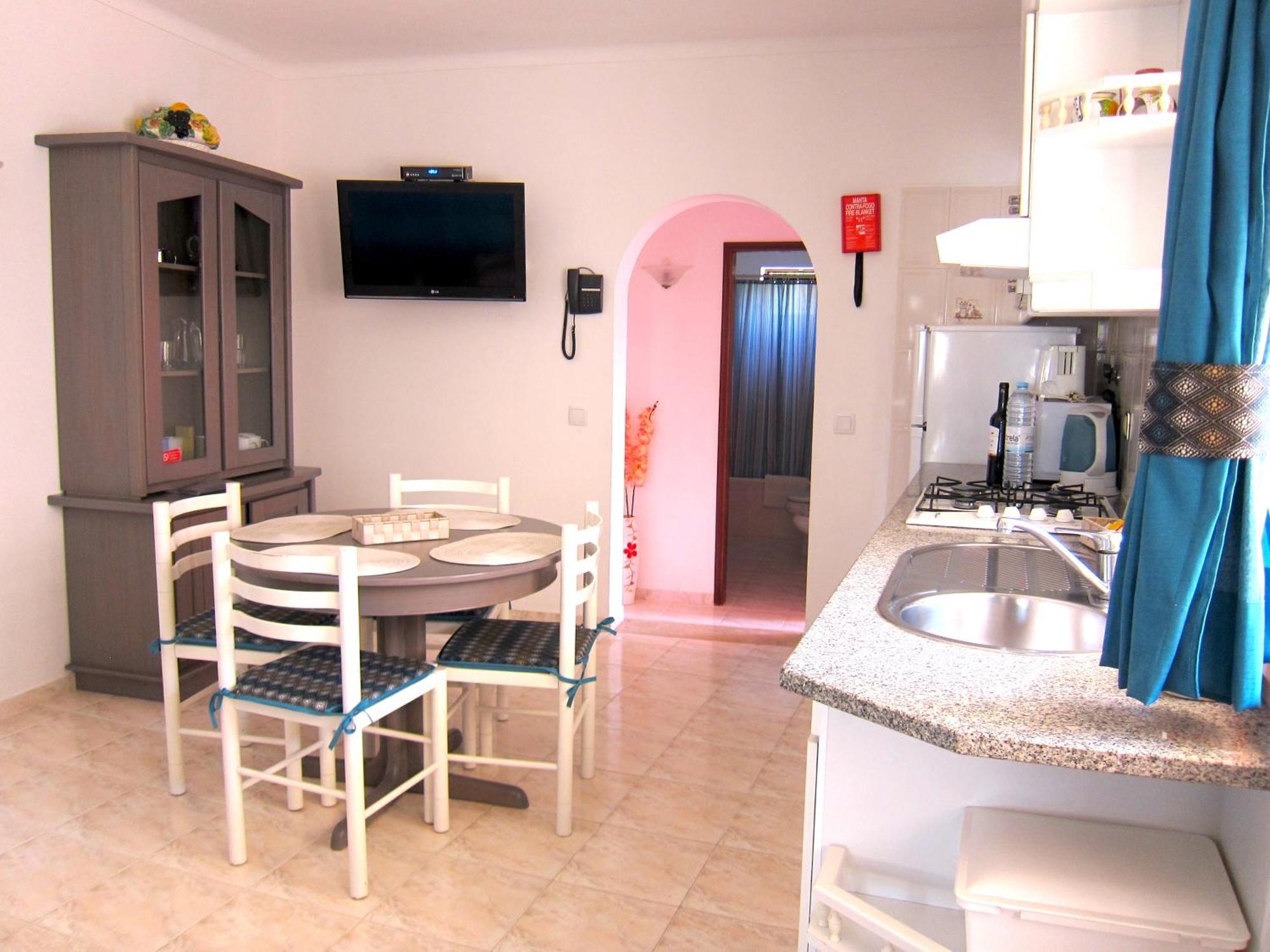 דירות אלבופיירה Casa Da Horta, Vale Carro Olhos De Agua חדר תמונה
